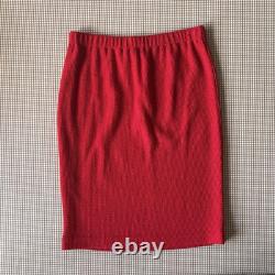 Ensemble jupe St. John 2 pièces taille 6 Blazer en tricot rouge et jupe. Luxe discret