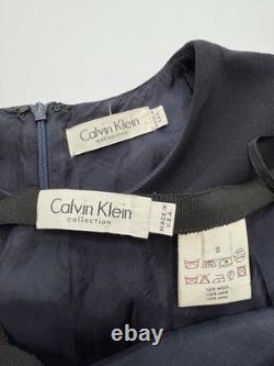 Ensemble jupe sans manches en laine bleu marine de la collection vintage Calvin Klein printemps 1995