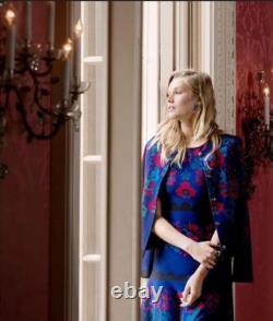 Ensemble robe et veste jacquard 'Ruby Roses' de la collection St. John