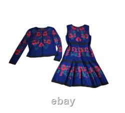 Ensemble robe et veste jacquard 'Ruby Roses' de la collection St. John