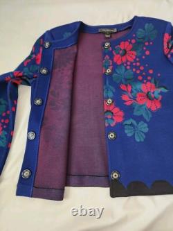 Ensemble robe et veste jacquard 'Ruby Roses' de la collection St. John