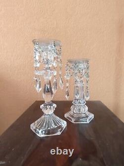 Ensemble vintage de deux bougeoirs en cristal à chaînes pour chandeliers de la compagnie Two's Company