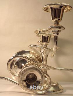 HBC Ensemble de candélabres de console en métal argenté, lot de deux Méduses, une seule pièce, TRÈS BEAU