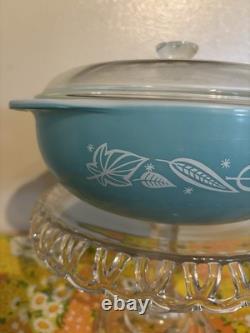 HTF Pyrex vintage rare soufflé de feuilles 024 plat rond de 2 pintes avec couvercle