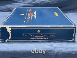 Hornby R089 Flying Scotsman 2 Tender Set & R089 Flying Scotsman Coach Set