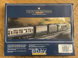 Hornby R098 Flying Scotsman et ensembles de double tender & R089 voitures Enterprises