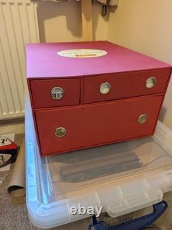 Hornby R1066 D'OCCASION Le Coffret LMS 8F No. 84453 plus 3 Voitures Pullman, Piste, Co