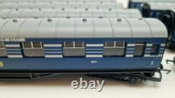 Hornby échelle OO ensemble de train LMS Coronation Scot locomotive 6220 et 10 voitures assorties Hornby échelle OO ensemble de train LMS Coronation Scot locomotive 6220 et 10 voitures assorties