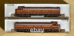 Kato 106-2001 Ensemble de 2 locomotives EMD E8/9 Pennsylvania RR 5709, 5836, échelle N