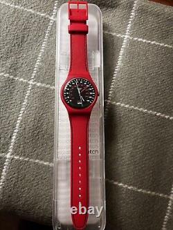 LOT DE 16 montres Swatch designer avec étuis, ensemble vintage collectible