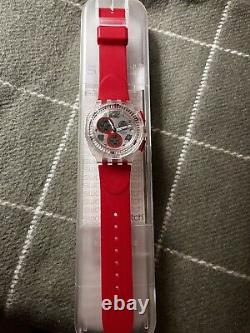 LOT DE 16 montres Swatch designer avec étuis, ensemble vintage collectible