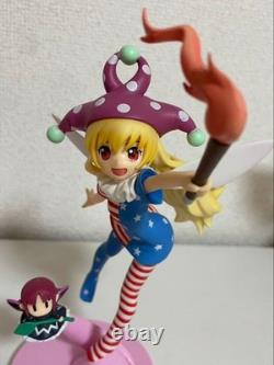 Lot de deux figurines prix Touhou Project Remilia Scarlet Prince couronné