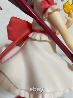 Lot de deux figurines prix Touhou Project Remilia Scarlet Prince couronné