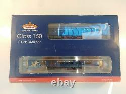 Oo Gauge Bachmann Classe 150 Deux Voitures Dmu Set Dans La Première Livrée Nord-ouest