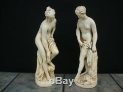 Paire De Vintage Chalkware Ensemble De Deux Statues Déesse Romaine Nu
