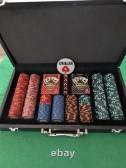 RARE ensemble de 300 jetons de poker 14 g Cartamundi comme Casino Royale James Bond Poker 007