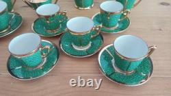 Service à thé Art déco pour deux et service à café pour cinq, vert et or, malachite, vers les années 1930