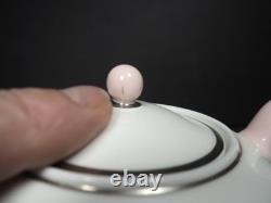 Service à thé pour deux Wedgwood vintage rare, blanc avec détails roses et platine