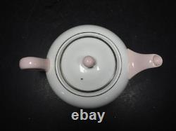 Service à thé pour deux Wedgwood vintage rare, blanc avec détails roses et platine