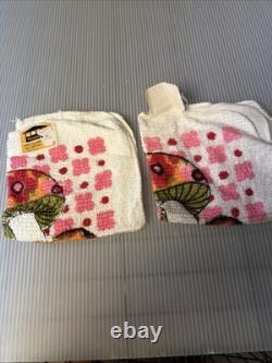 Serviettes Vintage Homecrest, Gants de Toilette et Tablier Psychédélique Rose/Rouge/Tons de Terre