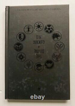The Wicked + Divine Book 4 Ensemble De Deux Volumes S&d Hc Image Novel Comic Book