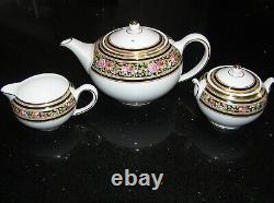 Très Rare Wedgwood Teapot Lait Jug & Lited Sugar Pot Bol Clio Tea Set Pour 2