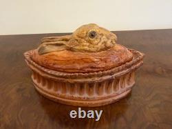 Tureen en porcelaine de lapin/lièvre antique Pillivuyt France