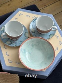 Variations Wedgwood 1998 Service à thé pour deux personnes dans sa boîte d’origine. NEUF, cadeau de mariage
