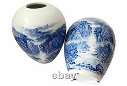 Vases De Porcelaine Chinois Bleu Et Blanc Peints À La Main Ensemble De Deux 15,5 H