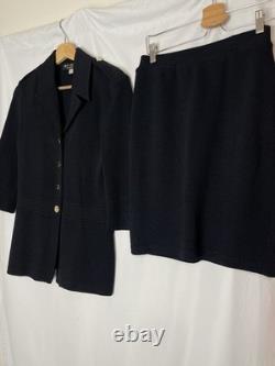 Veste de la collection St. John avec ensemble jupe, bouton doré, bleu marine, taille 4