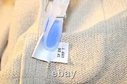 Veste et jupe beige de la collection St John, taille M L 8 10, ensemble 2 pièces avec poches et finitions.