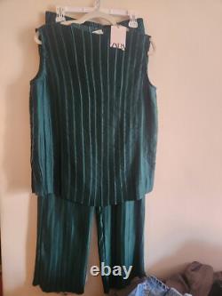 Zara Collection Ensemble coordonné chemise plissée et pantalon plissé taille L neuf avec étiquettes Zara Collection Ensemble coordonné chemise plissée et pantalon plissé taille L neuf avec étiquettes
